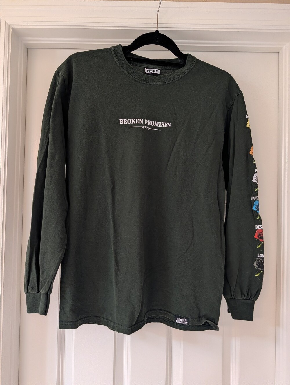Broken Promises Green Cotton Long Sleeve T-Shirt Size Medium